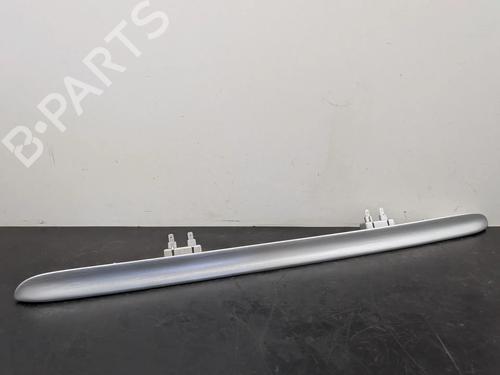 Used Door moulding trim Door moulding trim MERCEDES-BENZ C-CLASS T-Model (S202) C 180 T (202.078) (122 hp) 33675776 33675776