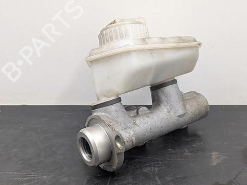 Used Brake master cylinder Brake master cylinder OPEL CORSA B (S93) 1.2 i (F08, F68, M68) (45 hp) 33706211 33706211