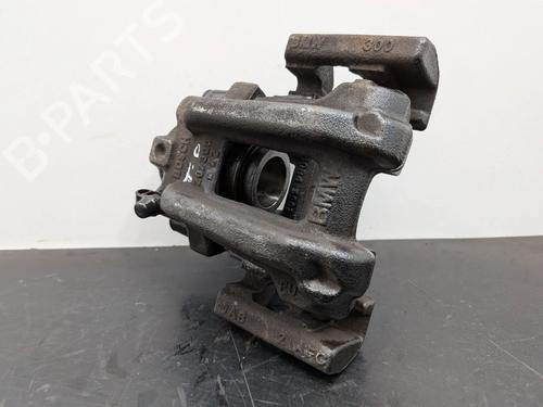 Used Right rear brake caliper Right rear brake caliper BMW 3 Touring (F31) 320 d (184 hp) 33756732 33756732