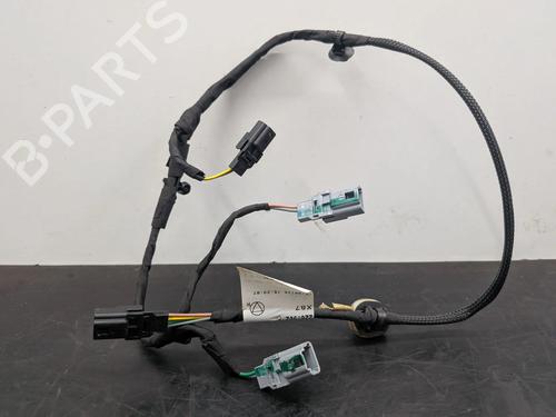 Used Wiring harness Wiring harness RENAULT CAPTUR I (J5_, H5_) 1.5 dCi 90 (J5N4, J5M5, J5MW, J5M6, J5AL, J5AJ) (90 hp) 33833526 33833526