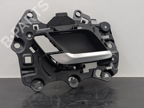 Used Front left interior door handle Front left interior door handle MERCEDES-BENZ C-CLASS (W206) C 200 d (206.003) (163 hp) 33857237 33857237