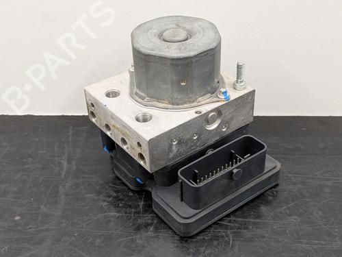 Used ABS pump ABS pump MERCEDES-BENZ B-CLASS Sports Tourer (W246, W242) B 200 CDI (246.201) (136 hp) 12155571 12155571