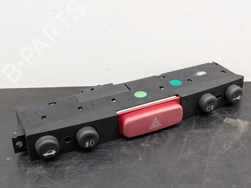 Used Switch Switch ALFA ROMEO 147 (937_) 1.9 JTDM 8V (937.AXD1A, 937.AXU1A, 937.BXU1A) (120 hp) 13248498 13248498