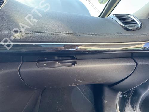Used Glove box Glove box RENAULT ESPACE V (JR_) 2.0 Blue dCi 200 (JRAL) (200 hp) 33907134 33907134