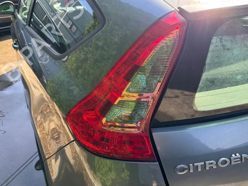 left-taillight-citroen-c4-coupe-la_-2004-2005-2006-2007-2008-2009-2010-2011-2012-2013-33906758 main image