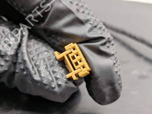  - Image 5