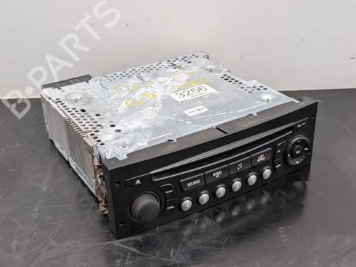 Used Radio Radio CITROËN C3 II (SC_) 1.6 HDi (92 hp) 34342483 34342483