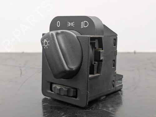 Used Headlight switch Headlight switch OPEL CORSA B (S93) [1993-2009] 12299102 12299102