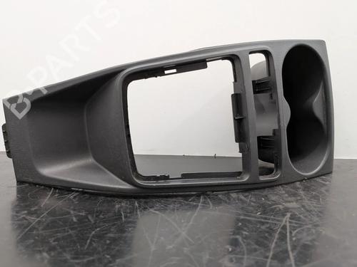 Used Cup/Object holder Cup/Object holder SEAT IBIZA IV (6J5, 6P1) 1.9 TDI (90 hp) 34479185 34479185