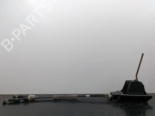 Used Gear lever Gear lever RENAULT CLIO III (BR0/1, CR0/1) 1.2 16V (BR02, BR0J, BR11, CR02, CR0J, CR11) (75 hp) 34510666 34510666