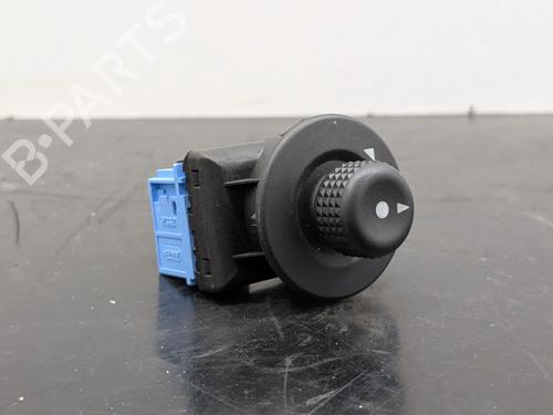 Commande retroviseurs Commande retroviseurs CITROËN C3 I (FC_, FN_) 1.1 i (60 hp) 34524340 34524340