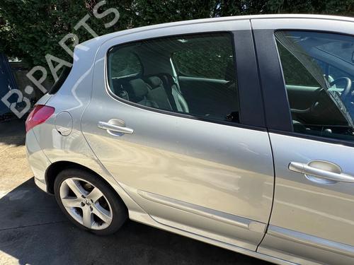 Used Right rear door Right rear door PEUGEOT 308 I (4A_, 4C_) 1.6 HDi (109 hp) 33906726 33906726