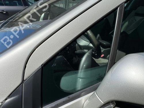 Venstre foran trekantet rude Venstre foran trekantet rude PEUGEOT 308 I (4A_, 4C_) 1.6 HDi (109 hp) 33906720 33906720