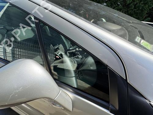 Højre foran trekantet rude Højre foran trekantet rude PEUGEOT 308 I (4A_, 4C_) 1.6 HDi (109 hp) 33906719 33906719