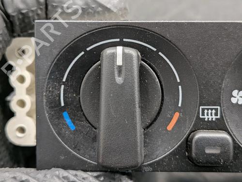 Climate control MITSUBISHI SPACE STAR MPV (DG_A) 1.3 16V (DG1A) | BP34636898I5  - Image 11