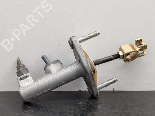 Used Clutch slave cylinder Clutch slave cylinder HONDA JAZZ II (GD_, GE3, GE2) 1.2 i-DSI (GD5, GE2) (78 hp) 35755640 35755640