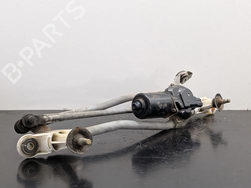 Used Front wiper motor Front wiper motor HONDA JAZZ II (GD_, GE3, GE2) 1.2 i-DSI (GD5, GE2) (78 hp) 35770388 35770388