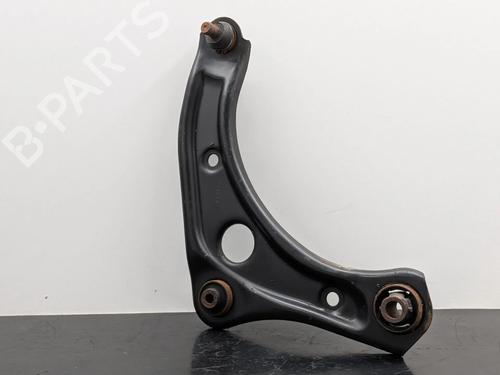 Bras de suspension avant droit Bras de suspension avant droit NISSAN MICRA IV (K13K, K13KK) 1.2 DIG-S (98 hp) 35777399 35777399