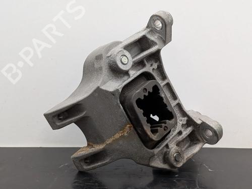 Used Engine mount Engine mount NISSAN MICRA IV (K13K, K13KK) 1.2 (77 hp) 35777405 35777405