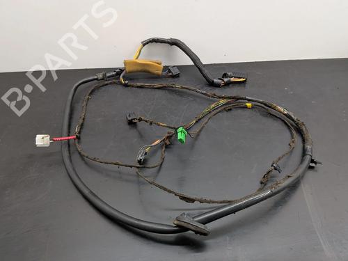 Used Wiring harness Wiring harness VOLVO V70 I (875, 876) 2.0 (163 hp) 35920664 35920664