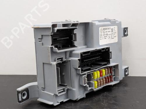 Sikringsdose Sikringsdose FIAT PUNTO (199_) 1.2 (199AXZ1A, 199BXZ1A) (69 hp) 35964646 35964646