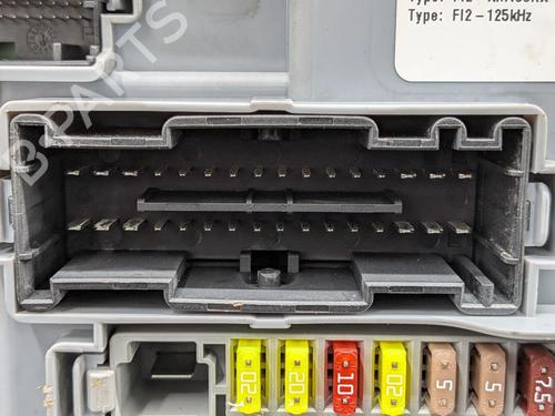Fuse box FIAT PUNTO (199_) 1.2 (199AXZ1A, 199BXZ1A) | BP35964646E1 - Image 5