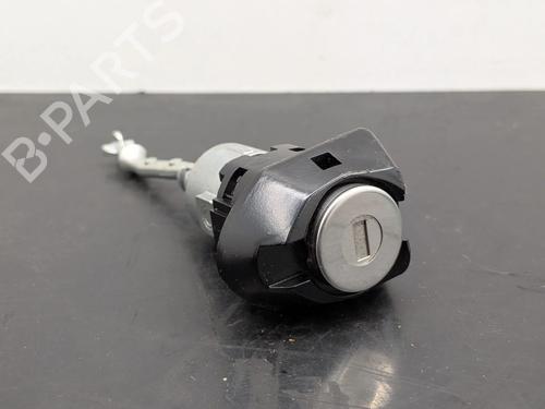 Altro Altro TOYOTA RAV 4 V (_A5_, _H5_) 2.5 Hybrid AWD (AXAP54, AXAP54L) (306 hp) 35977848 35977848