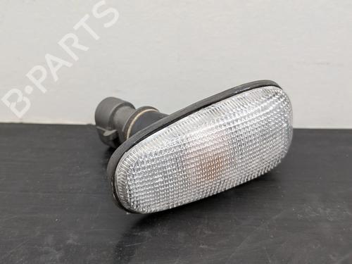 Pisca frente direito Pisca frente direito OPEL ASTRA G Saloon (T98) 1.4 16V (F69) (90 hp) 36001906 36001906