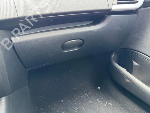Handskerum Handskerum PEUGEOT 206+ (2L_, 2M_) 1.4 HDi eco 70 (68 hp) 36003728 36003728