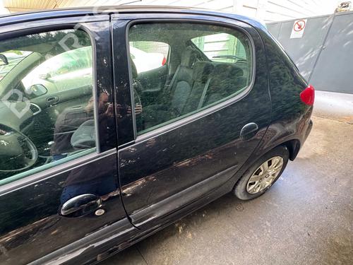 Dør venstre bagtil Dør venstre bagtil PEUGEOT 206+ (2L_, 2M_) 1.4 HDi eco 70 (68 hp) 36003726 36003726