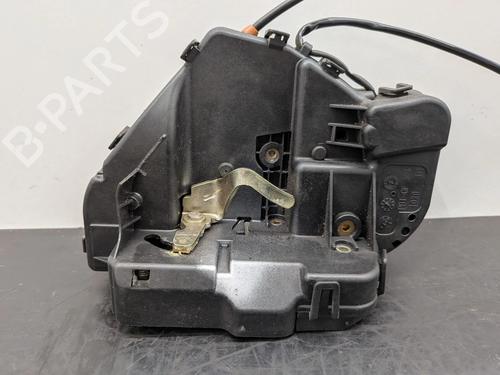 Used Rear right lock Rear right lock MERCEDES-BENZ C-CLASS (W203) C 200 CDI (203.007) (122 hp) 36051467 36051467