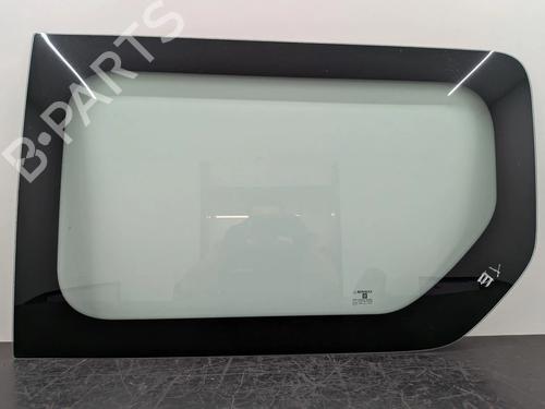 rear-left-quarter-glass-renault-trafic-iii-van-fg_-2014-36112786 main image
