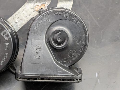 Horn FORD KUGA II (DM2) 2.0 TDCi 4x4 | BP36408194E13 - Image 8