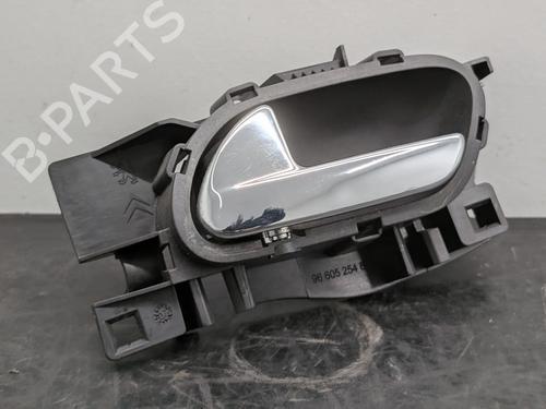 Used Front left interior door handle Front left interior door handle PEUGEOT 308 I (4A_, 4C_) 1.6 HDi (109 hp) 36537350 36537350