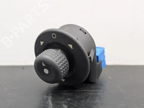Used Mirror switch Mirror switch 36567725 36567725