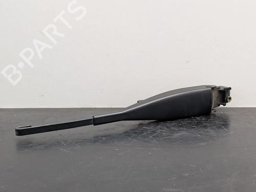 Used Front windshield wiper arm Front windshield wiper arm 36676510 36676510