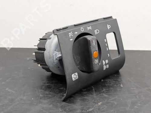 Mando luces Mando luces MERCEDES-BENZ C-CLASS (W202) C 220 CDI (202.133) (125 hp) 36676519 36676519