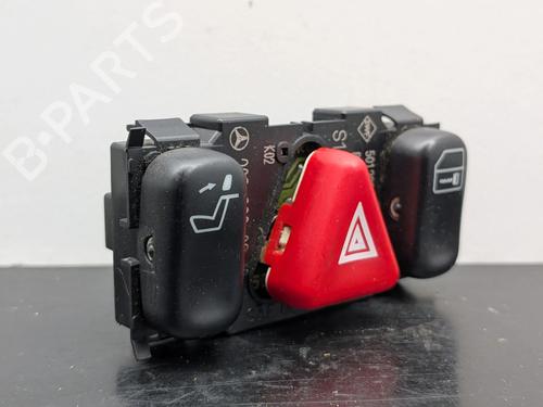 Used Switch Switch MERCEDES-BENZ C-CLASS (W202) C 220 CDI (202.133) (125 hp) 36676522 36676522