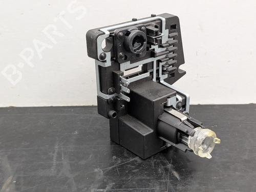 Used Lamp holder Lamp holder AUDI A6 C6 Avant (4F5) 2.7 TDI quattro (190 hp) 36768020 36768020