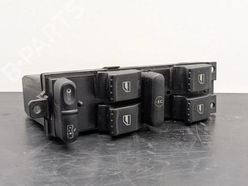 Used Left front window switch Left front window switch VW PASSAT B5 (3B2) 1.9 TDI (110 hp) 36768686 36768686