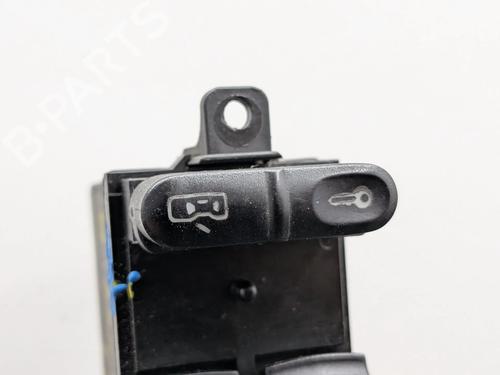 Left front window switch VW PASSAT B5 (3B2) 1.9 TDI | BP36768686I27 - Image 2