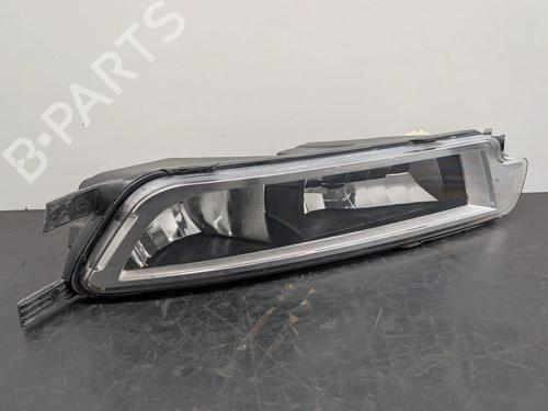 Used Right front fog light Right front fog light VW PASSAT B8 Variant (3G5, CB5) 1.6 TDI (120 hp) 36769290 36769290