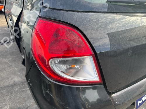 left-taillight-renault-clio-iii-br01-cr01-2005-2006-2007-2008-2009-2010-2011-2012-2013-2014-37282663 main image