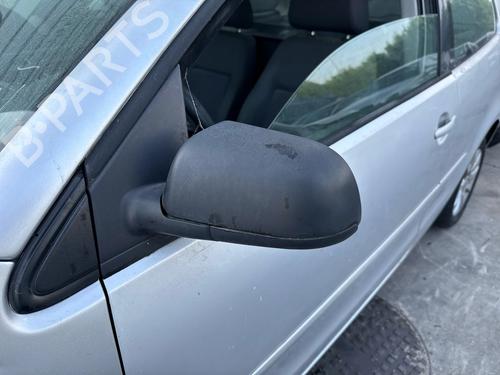 Used Left mirror Left mirror VW POLO IV (9N_, 9A_) 1.4 TDI (75 hp) 37282681 37282681