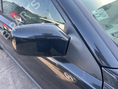 Used Right mirror Right mirror 37282997 37282997