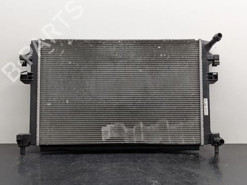 Used Water radiator Water radiator 37283018 37283018
