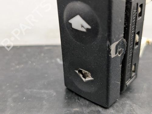 Left front window switch BMW 3 (E36) 316 i | BP37475584I27 - Image 3
