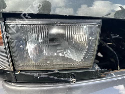 Used Right headlight Right headlight 37671285 37671285
