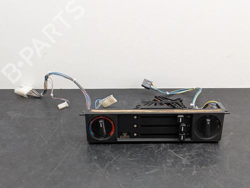 Used Climate control Climate control 38076736 38076736
