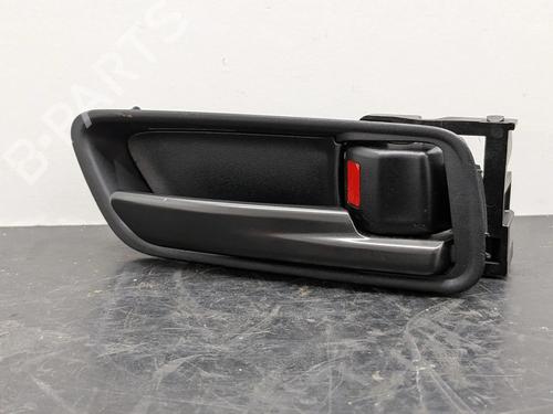 Used Front right interior door handle Front right interior door handle 38113245 38113245